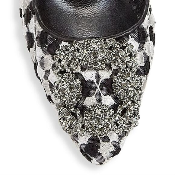 NIB$1095 Manolo Blahnik Hangisi 105 Satin Lace Embellished Jewel Pumps 36.5 6.5 - Picture 4 of 15